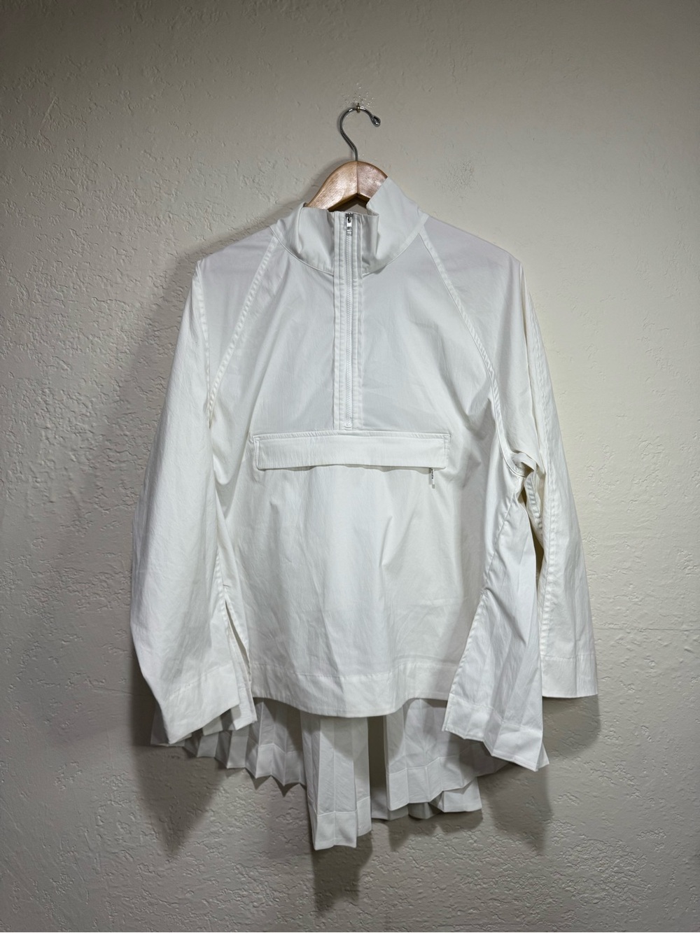Athleta White Pleated Back Quarter Zip Anorak Jacket Large